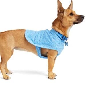 NWT Youly base layer dog tee L
